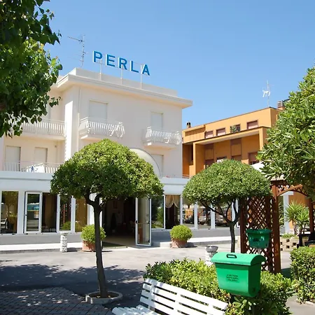Hotel Perla 3*